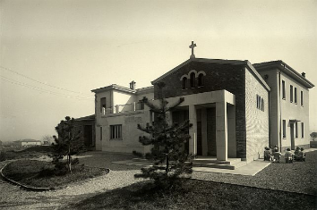 Cappella Istituto Farlottine